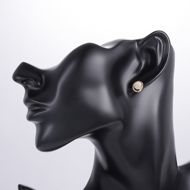 Elegant Gold Circle Stud Earrings