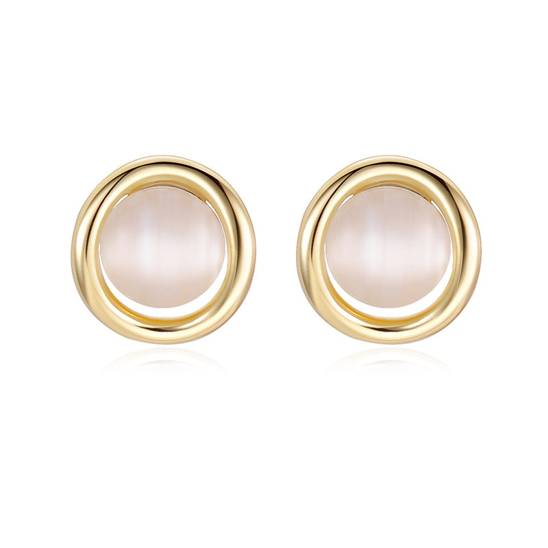 Elegant Gold Circle Stud Earrings