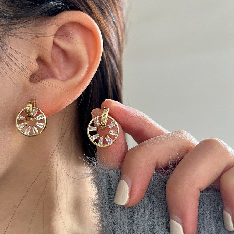 Minimalist Gold Sunburst Drop Earrings