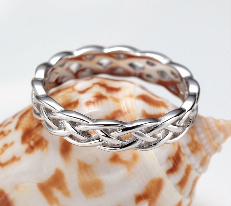 Krystal Crafts Celtic Weave Silver Band Ring