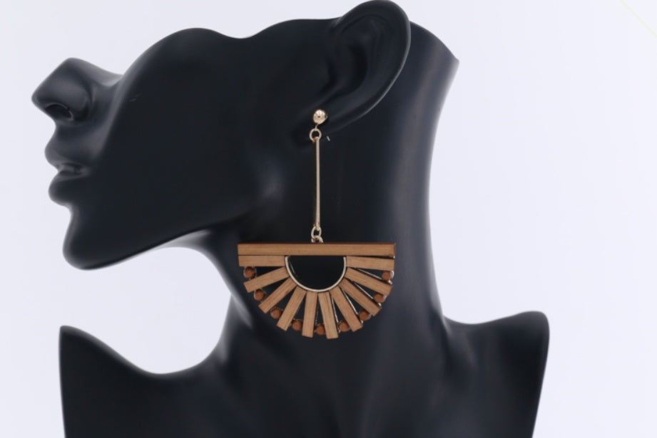 Statement Fan Drop Earrings with Artistic Design