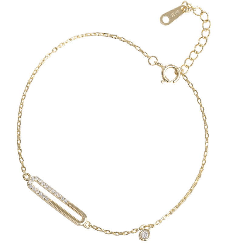 Minimal Chain Bracelet with Geometric Accent Detail