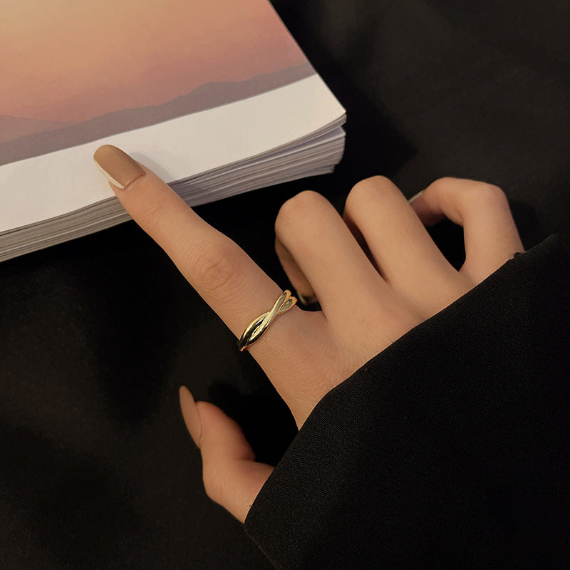 Minimal Twist Adjustable Ring