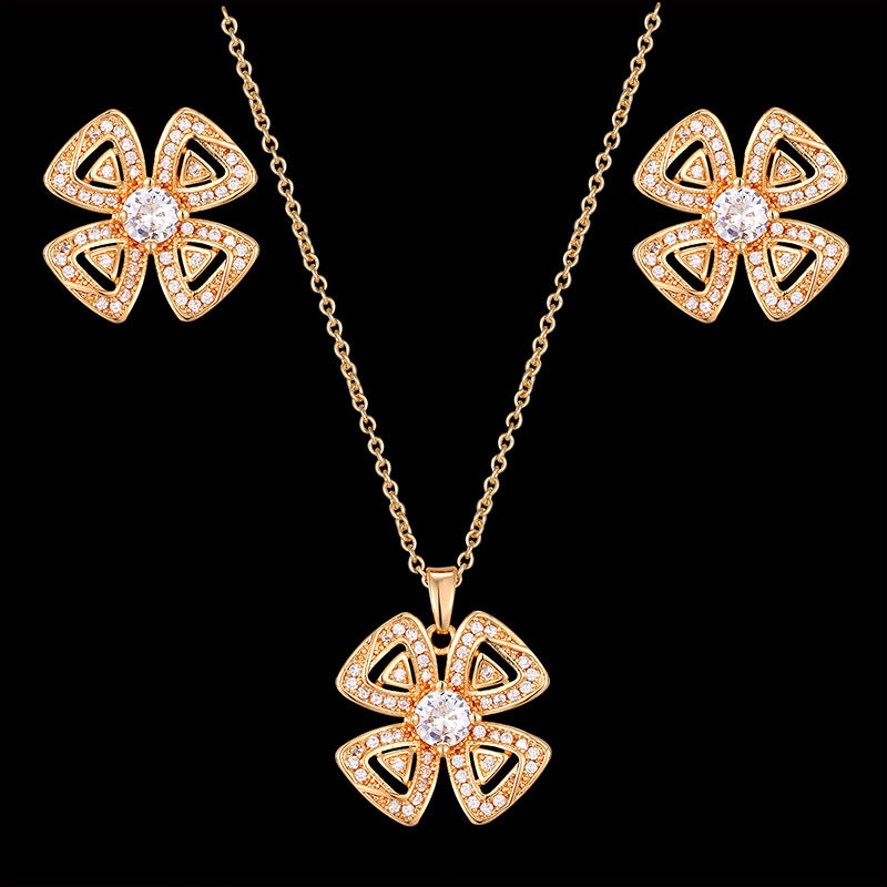 Four-Leaf Clover Zircon Set