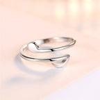 Minimalist Open Wrap Ring – Adjustable Modern Curve Band