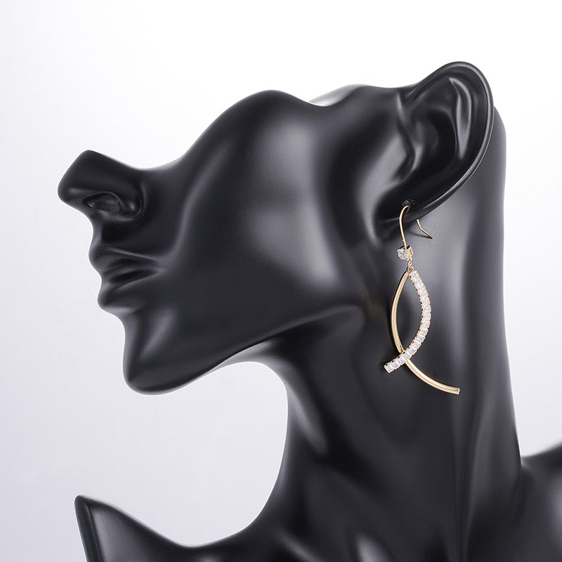 Elegant Crystal Arc Drop Earrings – Modern Minimalist Luxury