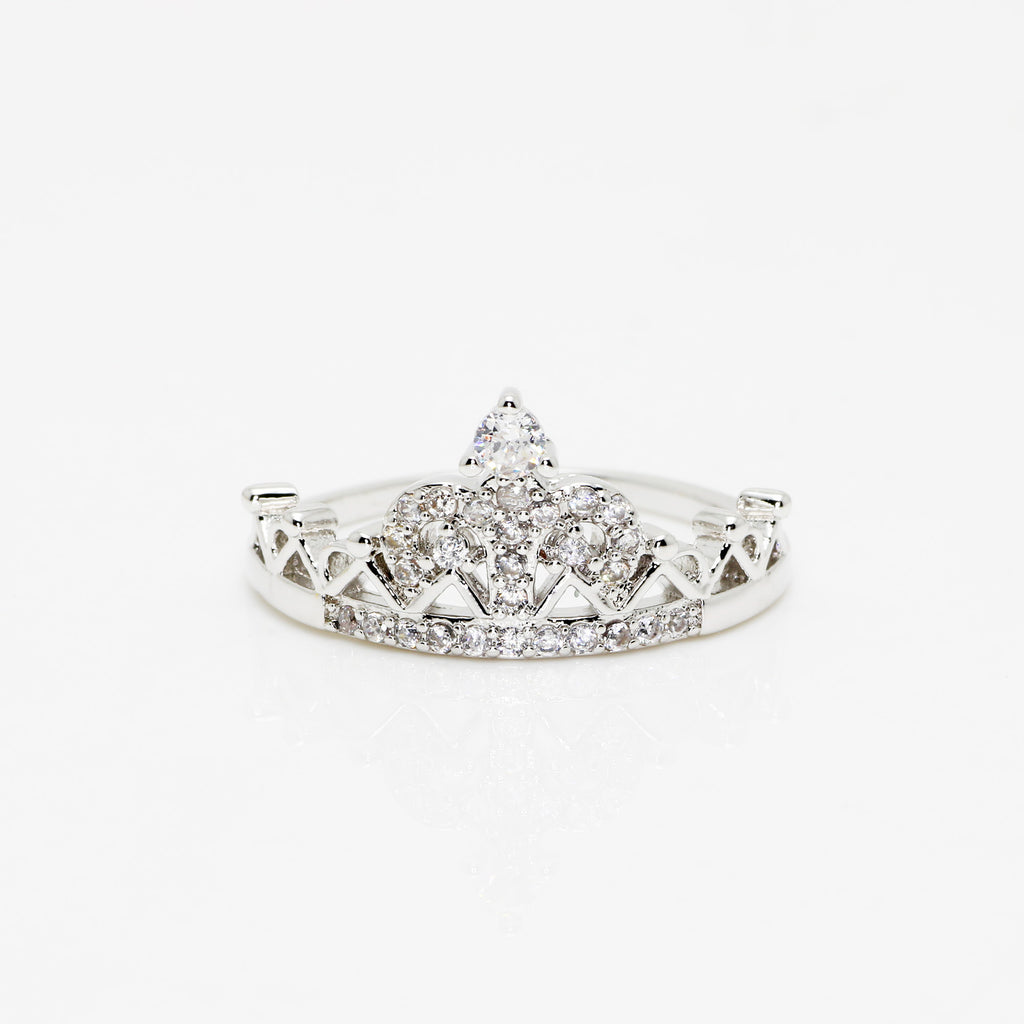 Crystal Crown Ring – Regal Tiara-Inspired Band