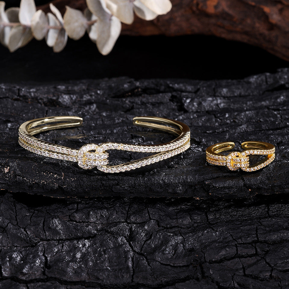 Coordinated Bracelet and Ring Set with Elegant Linked Design