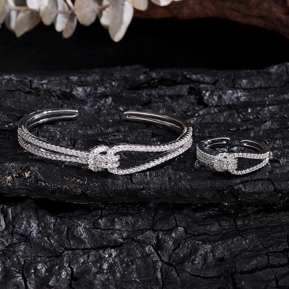 Coordinated Bracelet and Ring Set with Elegant Linked Design