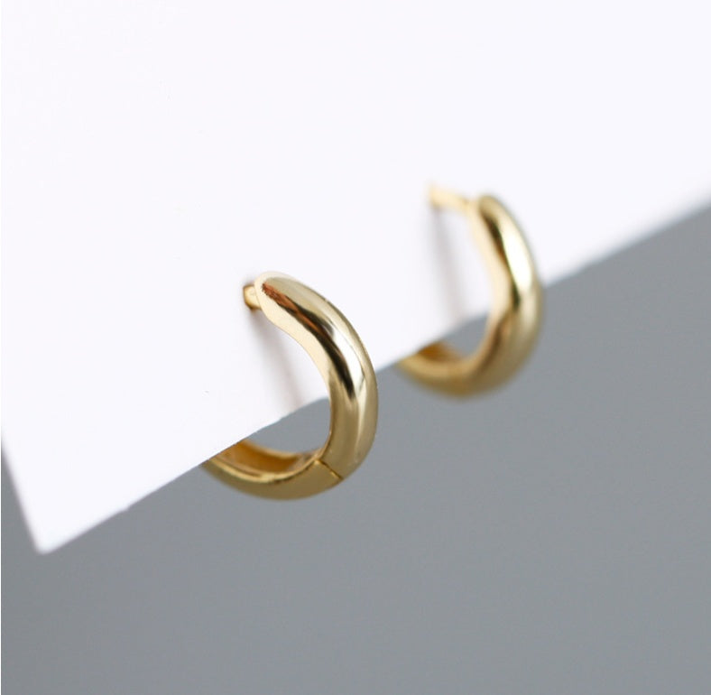 Classic Minimalist Gold Huggie Hoop Earrings