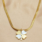 Clover Pendant Necklace with Sleek Chain Design