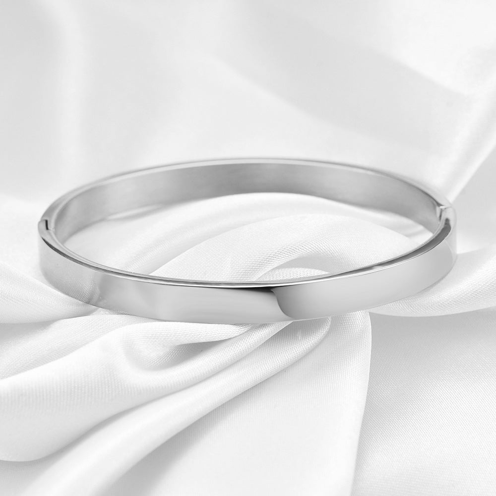 Minimalist Open Cuff Bracelet with Sleek Contemporary Design
