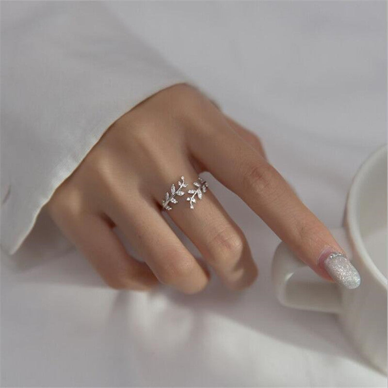Adjustable Leaf Wrap Ring