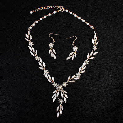 Elegant Pearl Leaf Jewelry Set