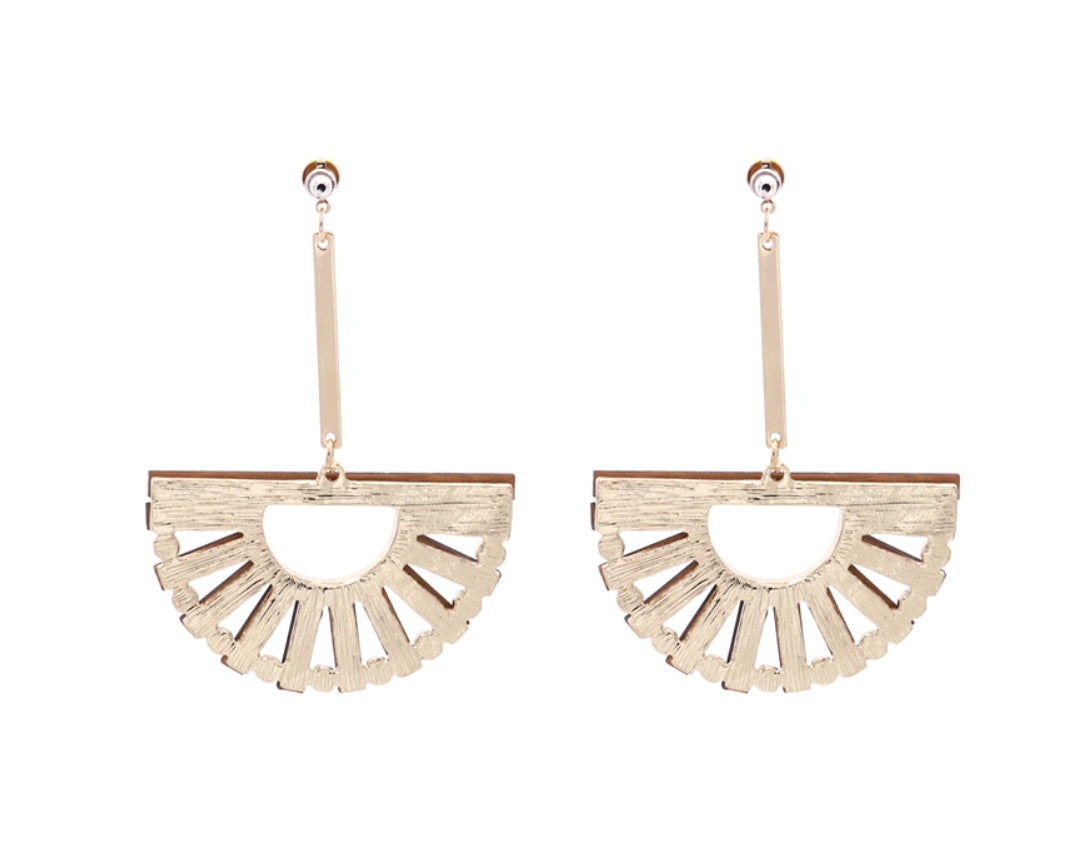 Statement Fan Drop Earrings with Artistic Design