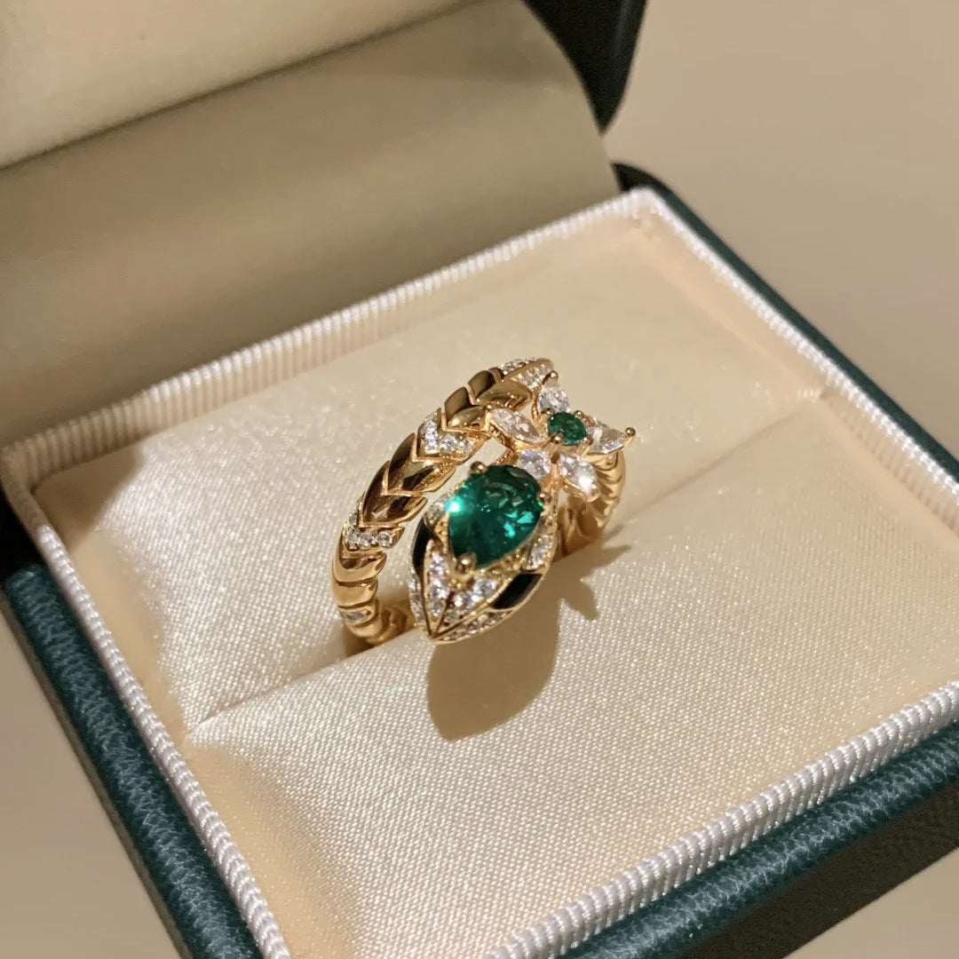 Vintage Emerald Crystal Ring Set – Gold Floral & Leaf Statement Rings