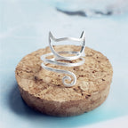 Minimalist Cat Outline Spiral Ring