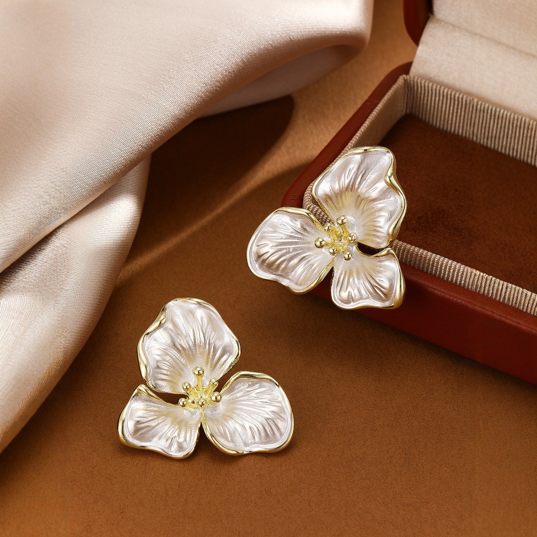 Elegant Flower Stud Earrings – Gold-Trimmed Floral Statement Jewelry