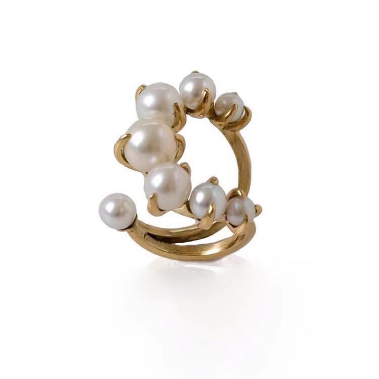 Golden Pearl Wrap Ring – Modern Open Spiral Desig