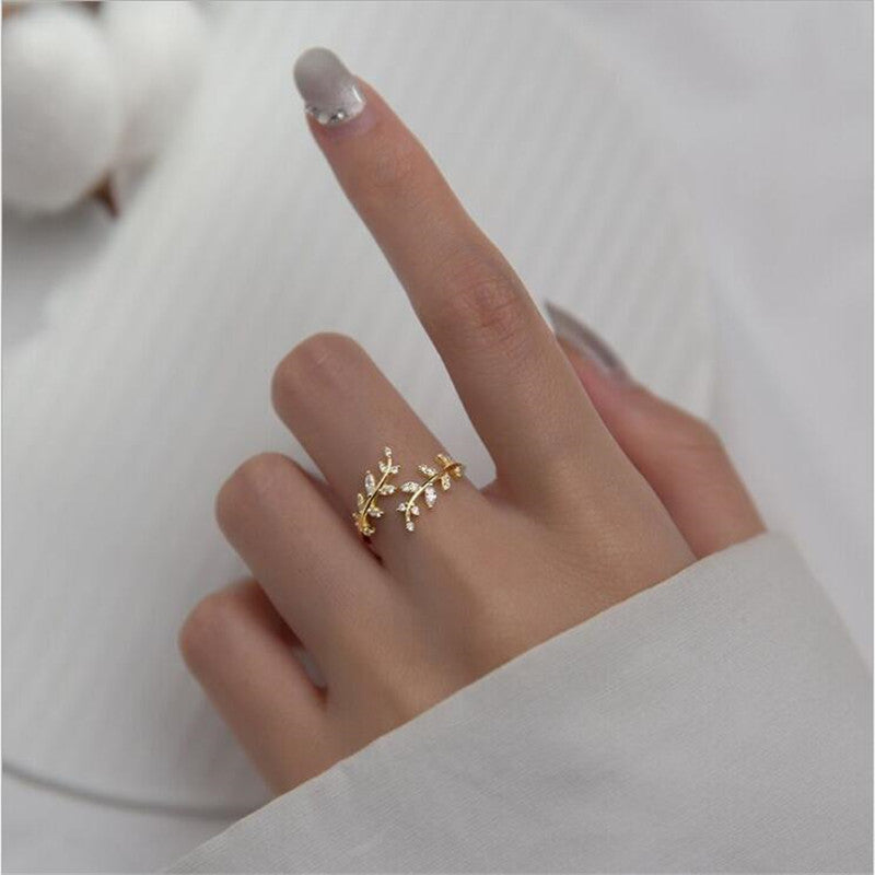 Adjustable Leaf Wrap Ring