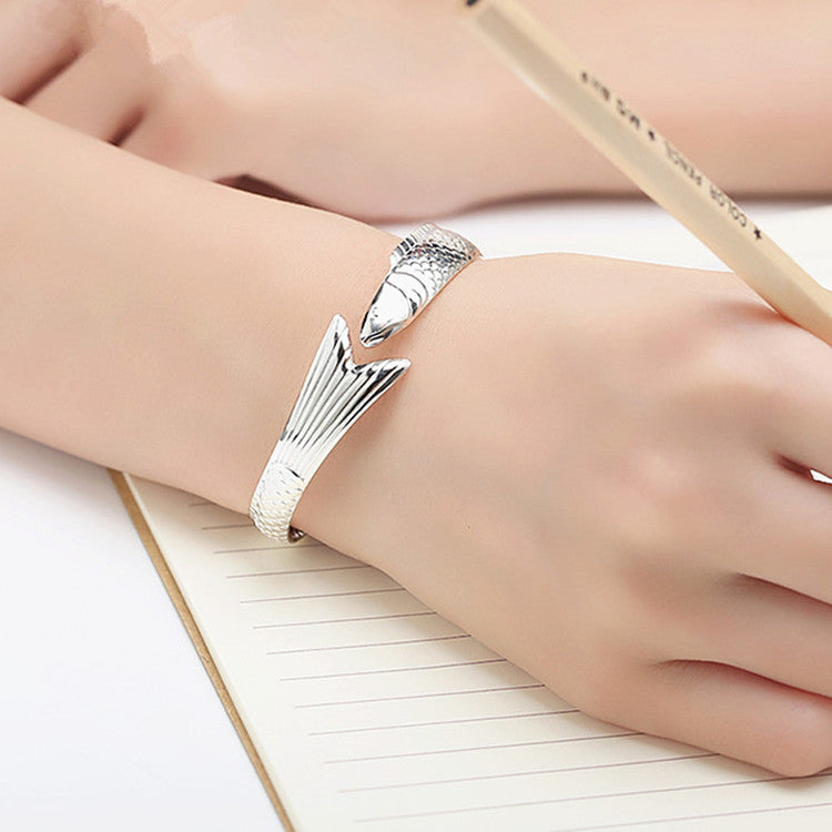 Fish Motif Open Cuff Bracelet with Detailed Sculptural Finish