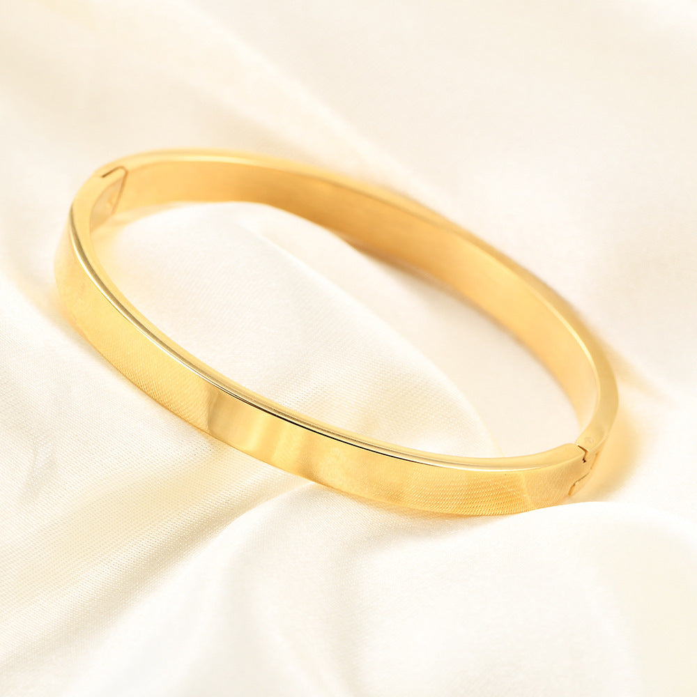 Minimalist Open Cuff Bracelet with Sleek Contemporary Design