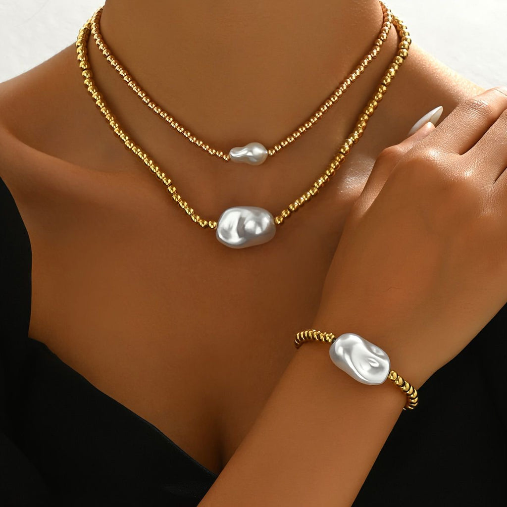 Elegant Pearl Jewelry Set with Gold-Tone Chain