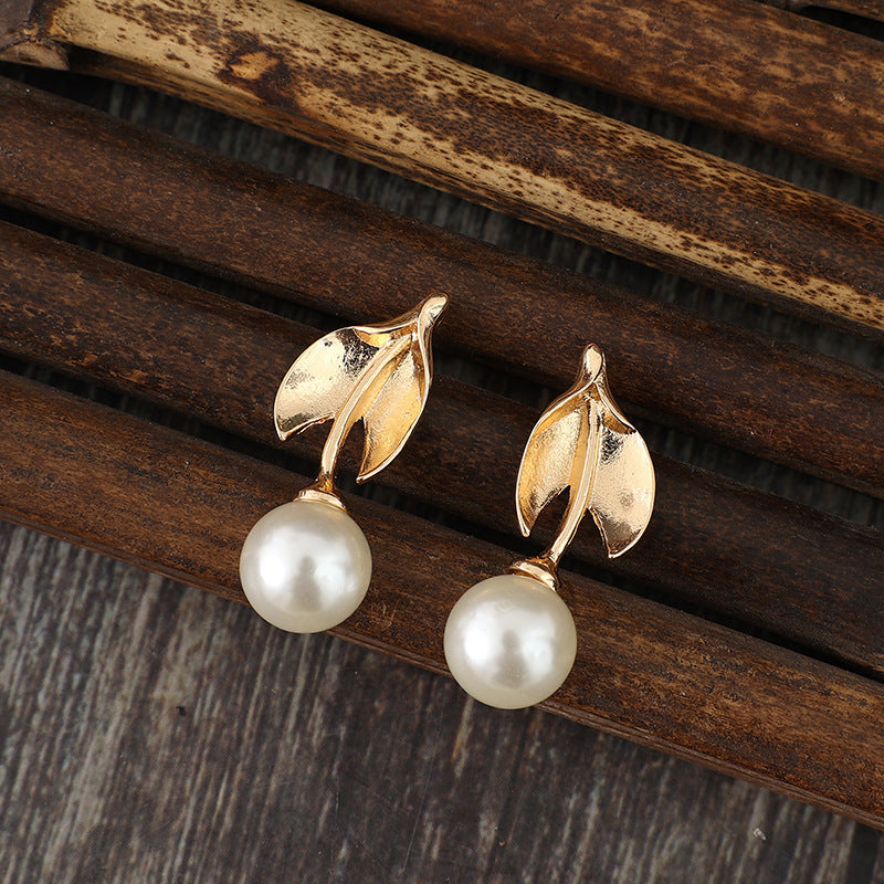 Gold Leaf Pearl Drop Earrings