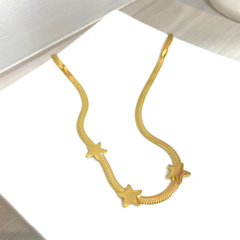 Gold Star Charm Necklace – Minimalist Flat Chain Statement Jewelry