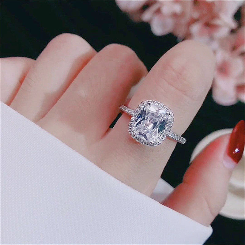 Cushion Cut Halo Engagement Ring – Pavé Diamond Band