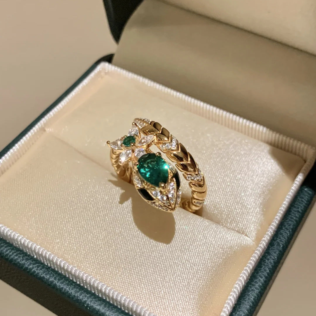 Vintage Emerald Crystal Ring Set – Gold Floral & Leaf Statement Rings