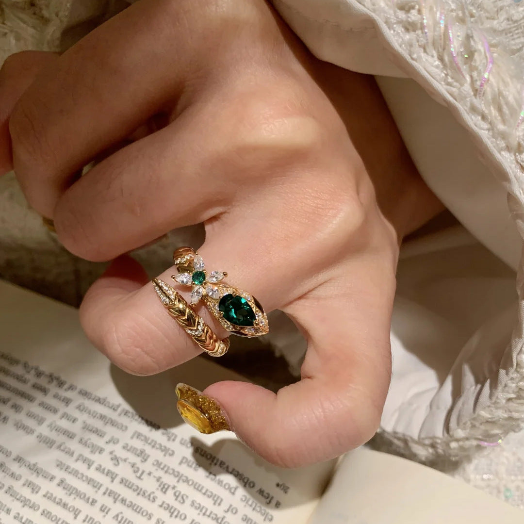 Vintage Emerald Crystal Ring Set – Gold Floral & Leaf Statement Rings