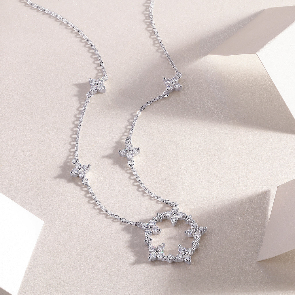 Sparkling Floral Halo Necklace