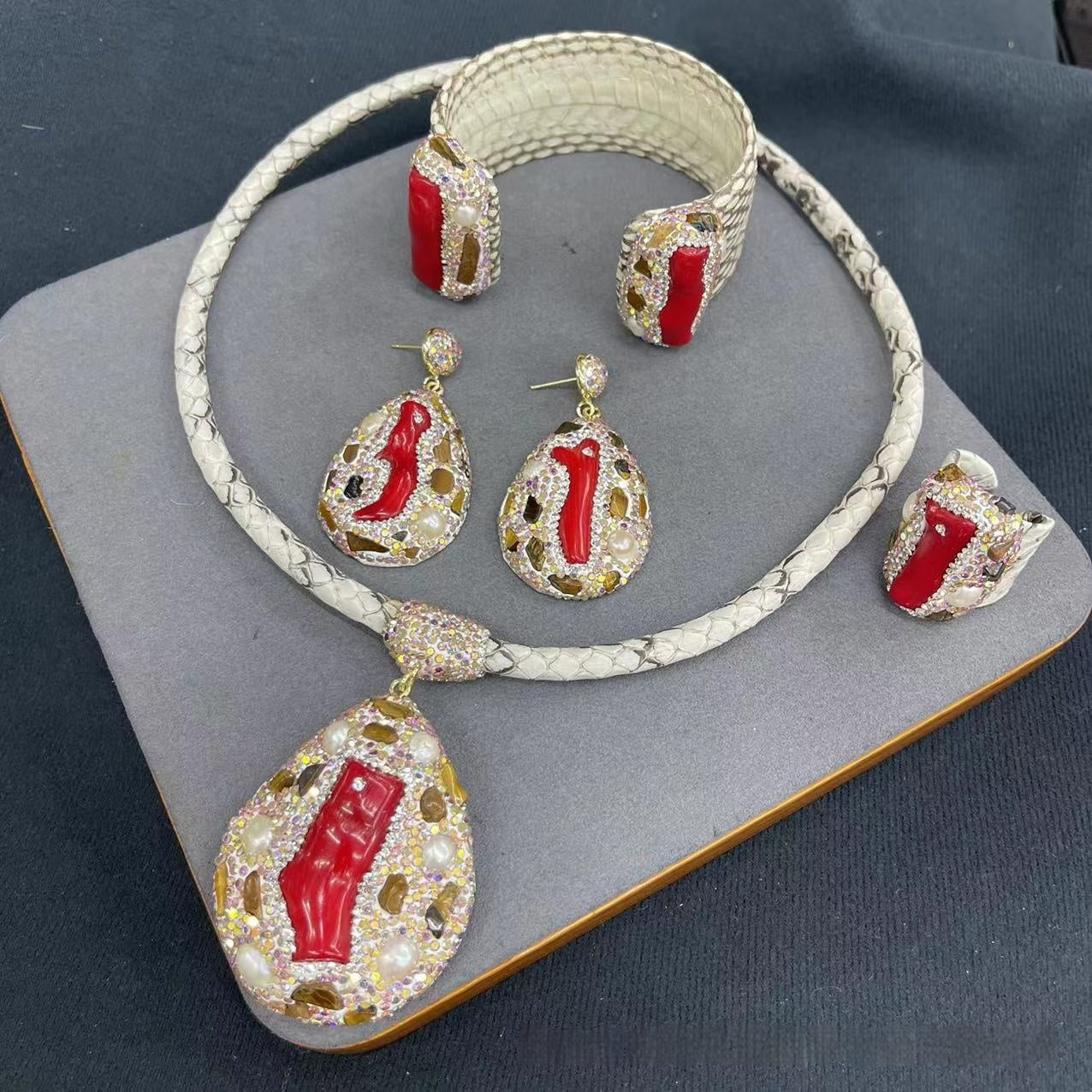 New Genuine Leather Snakeskin Jewelry Set