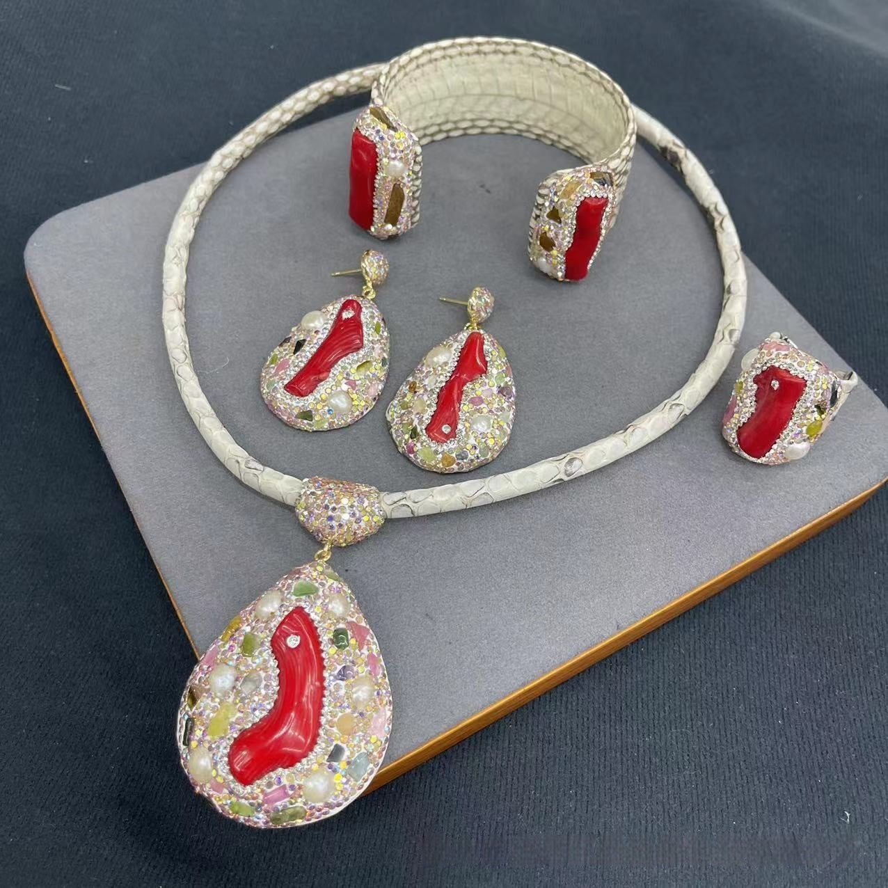 New Genuine Leather Snakeskin Jewelry Set