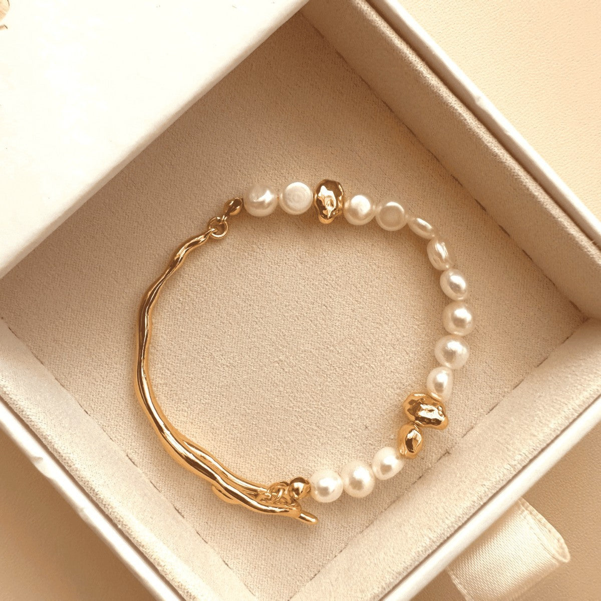 Pearl Accent Open Bracelet with Sculptural Contrast Design